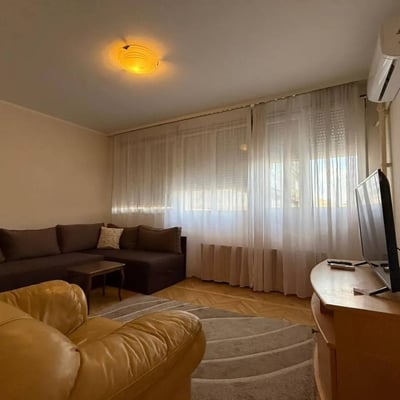 Аренда меблированной квартиры 50м² в центре города, Белград, Сербия