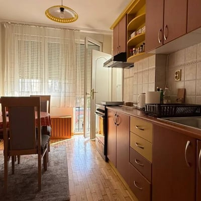 Аренда меблированной квартиры 50м² в центре города, Белград, Сербия