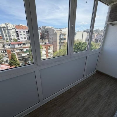 Apartamento confortable 65m² en alquiler, Voždovac, Belgrado, Serbia
