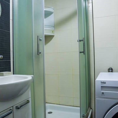 Spacious Apartment 100m² for Rent, Senjak District, Belgrade, Serbia