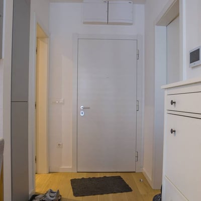 Helle Wohnung 40m² zur Miete im Wohnkomplex K-District, Belgrad, Serbien