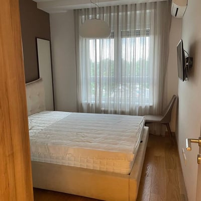 Komfortable Wohnung 72m² zur Miete, Neu-Belgrad, Serbien