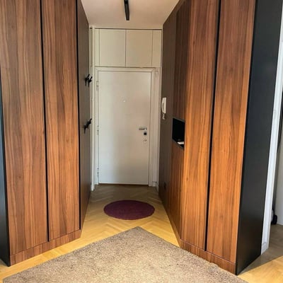 Apartamento espacioso y moderno 108m² en alquiler, Nuevo Belgrado, Serbia