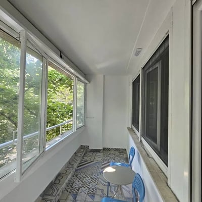 Apartamento luminoso 64m² en alquiler, Nuevo Belgrado, Serbia