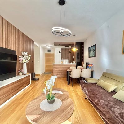Espacioso apartamento de 97 m² en alquiler en el moderno complejo Wellport Belgrade, Belgrado, Serbia