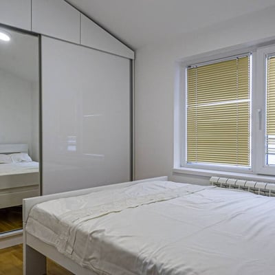 Светлая квартира 38 м² в аренду в районе Звездара, Белград, Сербия