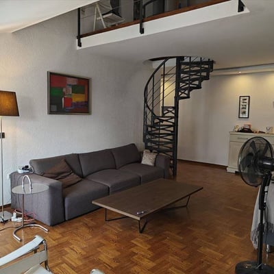 Acogedor apartamento de dos plantas de 91 m² en alquiler en Nuevo Belgrado, Serbia