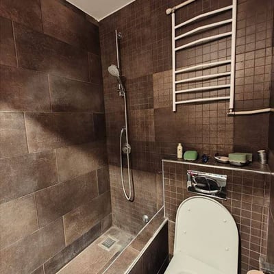 Acogedor apartamento de dos plantas de 91 m² en alquiler en Nuevo Belgrado, Serbia