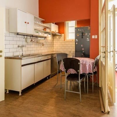 Espacioso apartamento de 80 m² en alquiler en Voždovac, Belgrado, Serbia