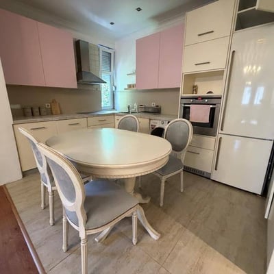 Spacious 75 m² apartment for rent opposite Kalemegdan Fortress, Belgrade