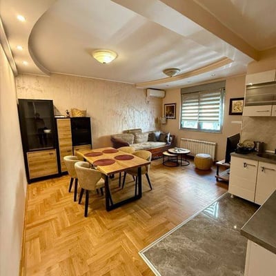 Komfortable 37 m² Wohnung zur Miete in Vračar, Belgrad