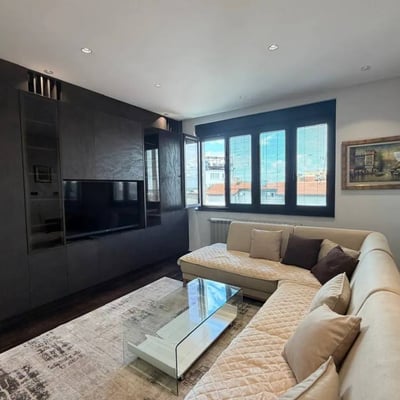 Stilvolle 95 m² Drei-Zimmer-Wohnung zur Miete im Stadtzentrum, Belgrad
