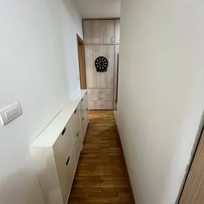 Location d'appartement confortable de 34 m² à Zvezdara, Belgrade