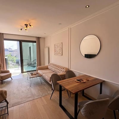 Alquiler de apartamento luminoso de 69 m² con plaza de aparcamiento en el complejo premium Novi Dorćol, Belgrado, Serbia
