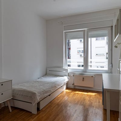 Аренда светлой трехкомнатной квартиры 64 м², Белград, Сербия