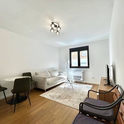 Alquiler de apartamento luminoso y nuevo de 45 m² en Zvezdara, Belgrado, Serbia