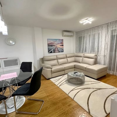 Cozy furnished 72 m² apartment for rent in New Belgrade, Serbia