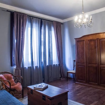 Location d'appartement spacieux et meublé de 124 m², centre-ville, Belgrade, Serbie