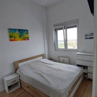 Alquiler de apartamento acogedor de 49 m² cerca del centro de la ciudad, Belgrado, Serbia