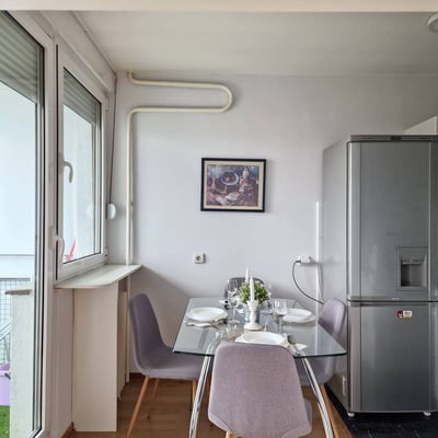 Appartement lumineux de 67 m² près du centre commercial Ušće, Novi Beograd, Serbie