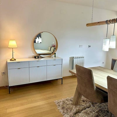 Appartement de 3 pièces élégant de 74 m² dans un immeuble neuf à Vračar, Belgrade, Serbie