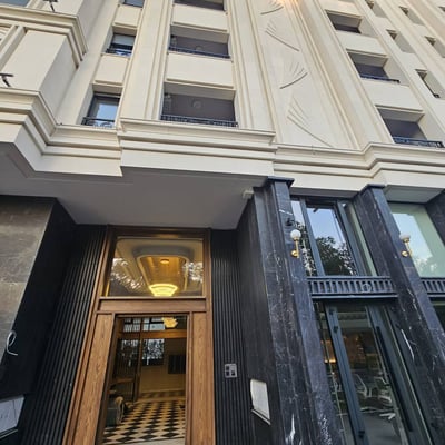 À louer : appartement design de 50 m² dans une résidence haut de gamme au centre-ville, Belgrade, Serbie