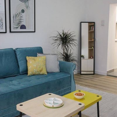 À louer : charmant appartement de 35 m² au centre-ville, en face du jardin botanique, Belgrade, Serbie