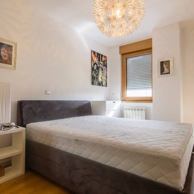 Zu vermieten: Helles Apartment 59 m² im neuen modernen Wohnkomplex A Blok, Neu-Belgrad, Serbien