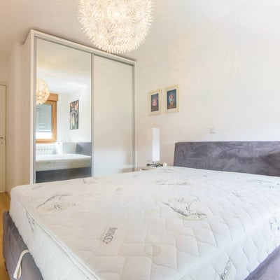 Zu vermieten: Helles Apartment 59 m² im neuen modernen Wohnkomplex A Blok, Neu-Belgrad, Serbien