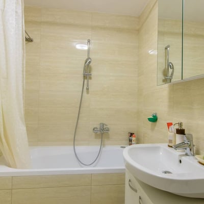 Zu vermieten: Helles Apartment 59 m² im neuen modernen Wohnkomplex A Blok, Neu-Belgrad, Serbien