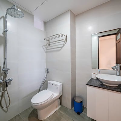 Bright, furnished 45 m² apartment for rent near the beach, Da Nang, Vietnam