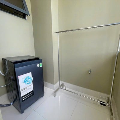 Alquiler de apartamento estudio amueblado con balcón cerca de la playa, Da Nang, Vietnam