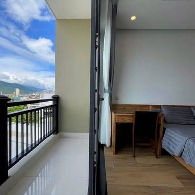 Alquiler de apartamento estudio amueblado con balcón cerca de la playa, Da Nang, Vietnam