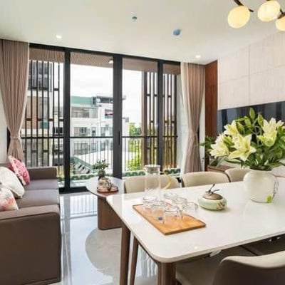 Geräumiges Apartment im Rollington Building, Da Nang, Vietnam zu vermieten