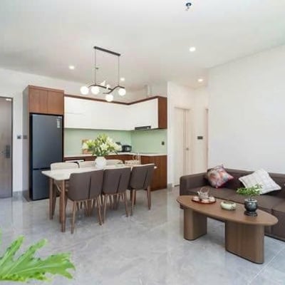 Geräumiges Apartment im Rollington Building, Da Nang, Vietnam zu vermieten