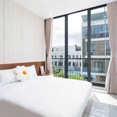 Geräumiges Apartment im Rollington Building, Da Nang, Vietnam zu vermieten