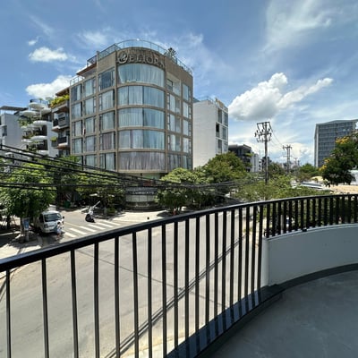 Alquiler de apartamento moderno y acogedor con balcón, Da Nang, Vietnam