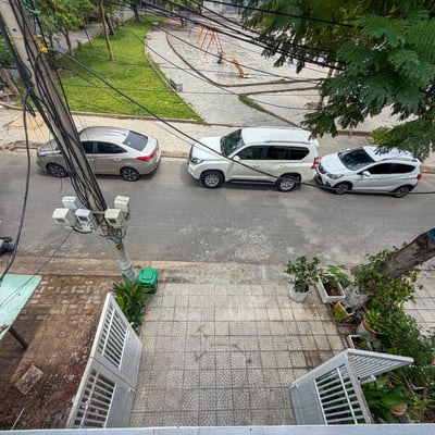Alquiler a largo plazo de una casa nueva y amueblada con vistas al parque en Da Nang, Vietnam