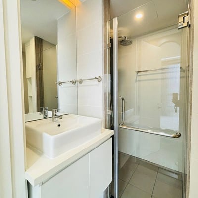 Location d'appartement de luxe et spacieux près du pont du Dragon dans le district de Son Tra, Da Nang, Viêt Nam