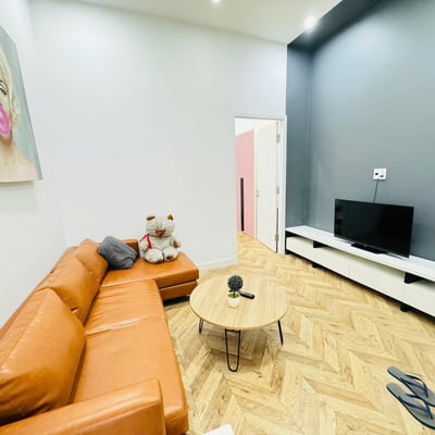 Rent of a bright, furnished house, Hai Chau, Da Nang, Vietnam