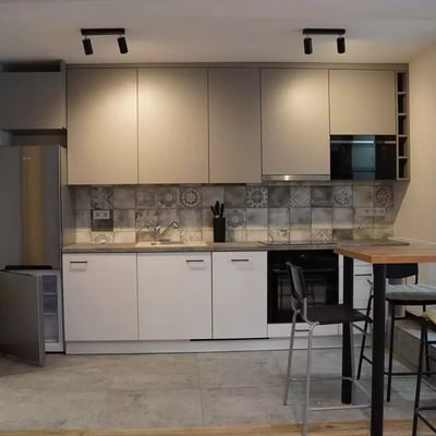 Location longue durée d’un studio de 30 m² dans le centre de Cracovie, Pologne