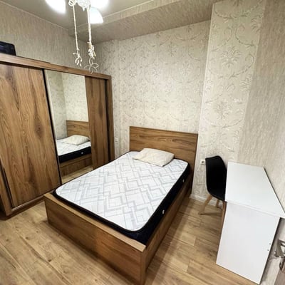 Helle und gemütliche 2-Schlafzimmer-Wohnung zur Miete, Batumi, Georgien