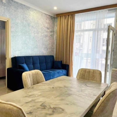 Geräumige möblierte 50 m² Wohnung mit separatem Schlafzimmer zur Miete, Batumi, Georgien