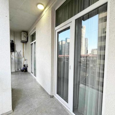 Аренда просторной меблированной квартиры 50 м² с отдельной спальней, Батуми, Грузия