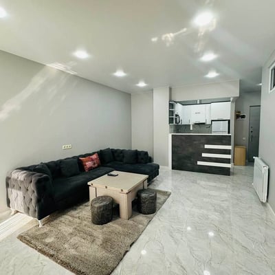 Alquiler de apartamento acogedor amueblado de 58 m² con 2 dormitorios, Batumi, Georgia
