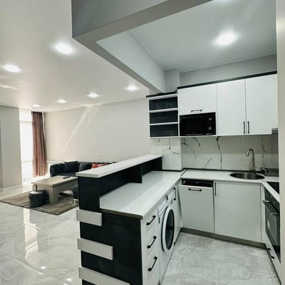 Alquiler de apartamento acogedor amueblado de 58 m² con 2 dormitorios, Batumi, Georgia