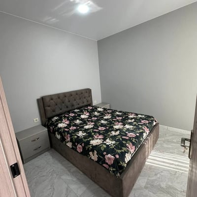 Аренда уютной меблированной 2-спальной квартиры 58 м², Батуми, Грузия