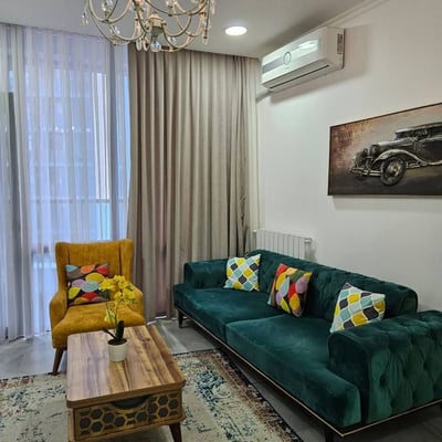 Location appartement moderne meublé, 67 m², Batumi, Géorgie