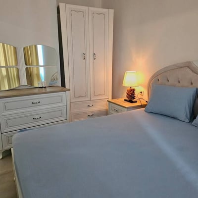 Location appartement moderne meublé, 67 m², Batumi, Géorgie