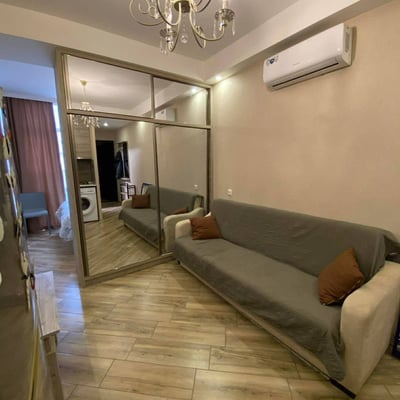 Аренда комфортной меблированной студии, 33 м², Batumi, Грузия